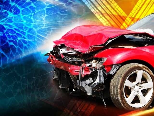 car_crash_generic_1350747122668_315423_ver1.0_640_480_1353980782862_331961_ver1.0_640_480_1407017153302_7186060_ver1.0_640_480.jpg