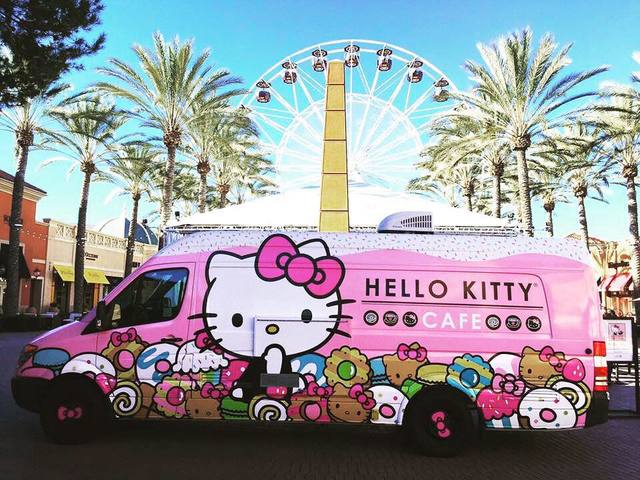Hello Kitty Cafe Truck coming to Bakersfield